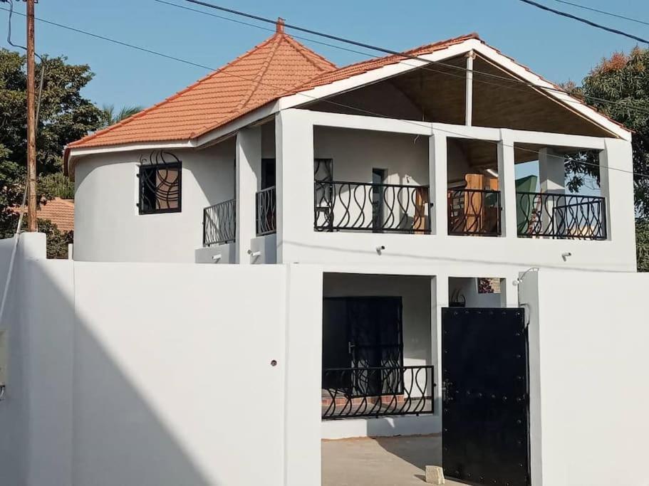 Belle Villa Proche Bord De Mer Ngaparou Luaran gambar