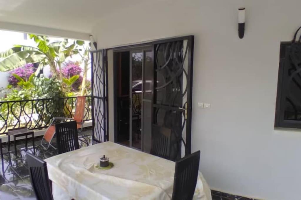 Belle Villa Proche Bord De Mer Ngaparou Luaran gambar